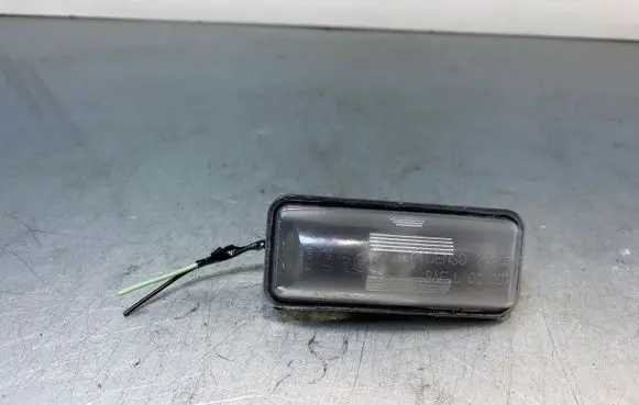 Subaru XV II Number plate light 30903