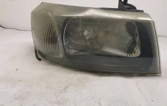 Ford Transit Headlight/headlamp YC1513W029 YC1X13008