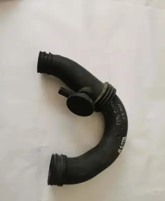 Renault Clio II Intercooler hose/pipe 8200143788