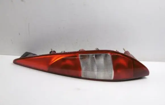 Ford Mondeo Mk III Rear/tail lights 1S7113404C