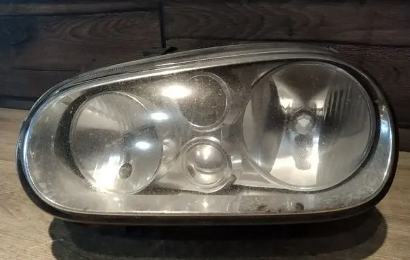 Volkswagen Golf IV Headlight/headlamp