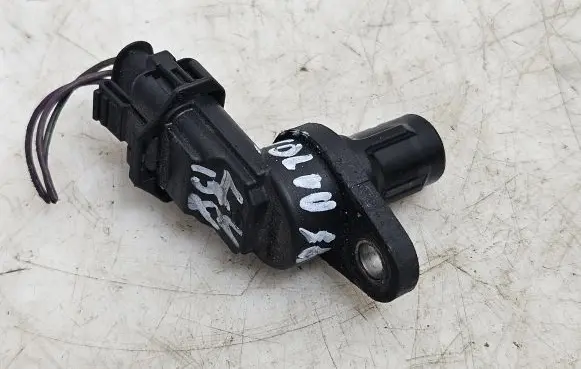 Volvo S60 Camshaft position sensor 8658726