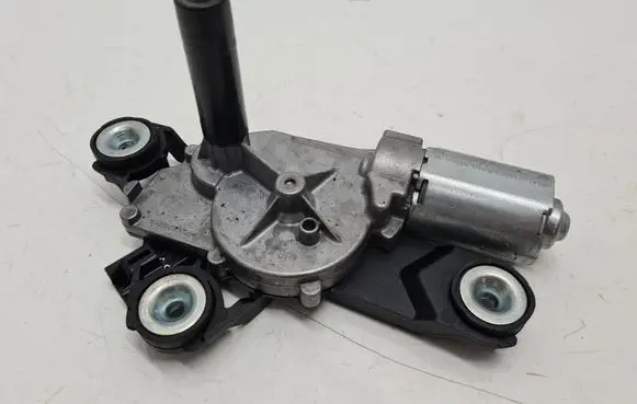 Ford Focus Rear window wiper motor BV6117K441AA