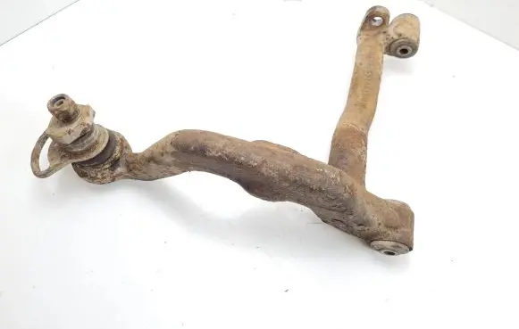 Volkswagen Transporter - Caravelle T4 Front lower control arm/wishbone 701407047B