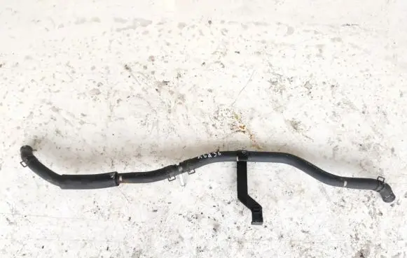 Toyota RAV 4 (XA30) Engine coolant pipe/hose