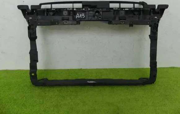 Volkswagen Golf VIII Radiator support slam panel 5H0805588B