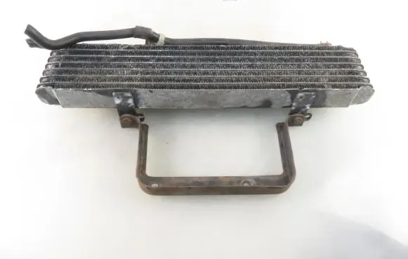 Mitsubishi Outlander Engine oil radiator 