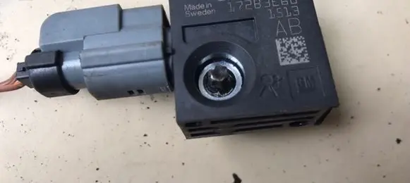 Opel Zafira C Airbag deployment crash/impact sensor 13502577