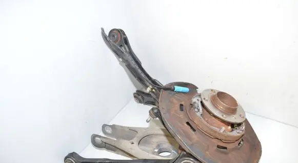BMW X1 E84 Rear wheel hub 6788050 33326788050 33326788054