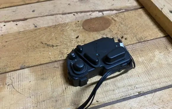 Seat control switch