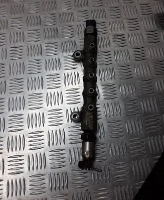 Toyota RAV 4 (XA30) Fuel main line pipe