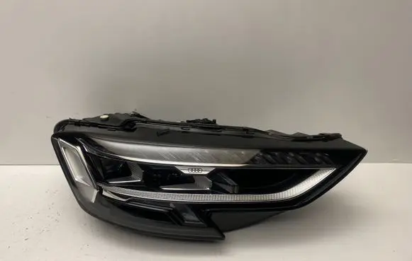 Audi A8 S8 D5 Headlight/headlamp 4N0941080B 030112333600 30822171