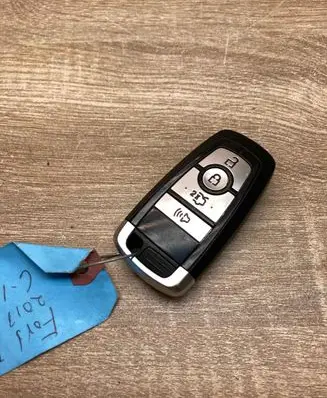 Ford Fusion Ignition key/card H87T15K601AB