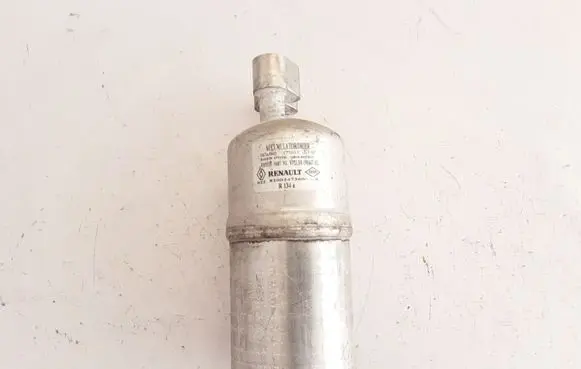 Renault Kangoo II Air conditioning (A/C) air dryer 8200247360