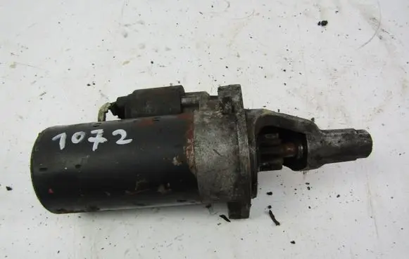 Audi A6 S6 C5 4B Starter motor 