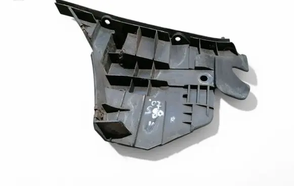 Volvo S80 Front bumper mounting bracket 31214434