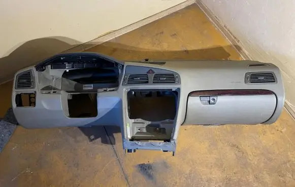 Volvo S60 Dashboard