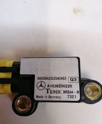 Mercedes-Benz ML W163 Airbag deployment crash/impact sensor A1638200226 7321