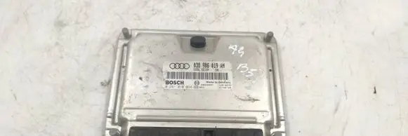 Audi A4 S4 B5 8D Engine control unit/module 038906019AN 28SA4597 0281010094