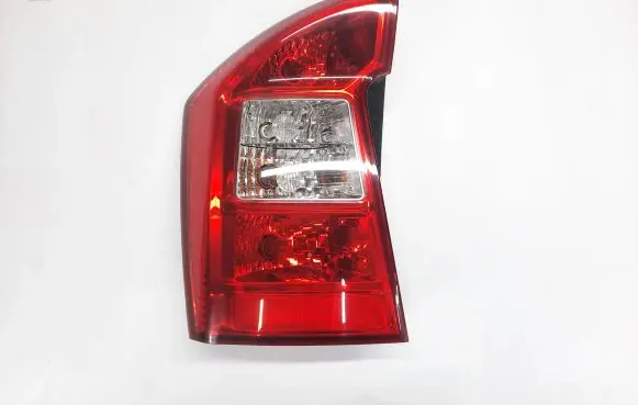 KIA Carens III Rear/tail lights 92401-1DO