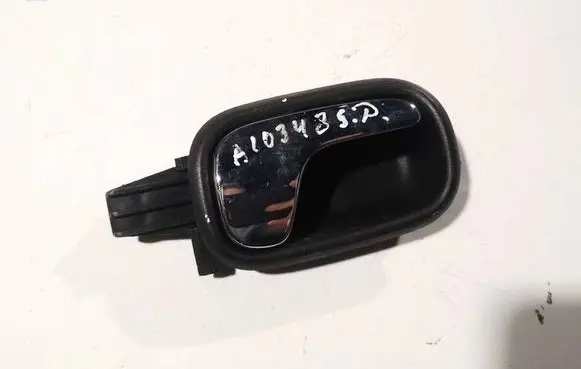 Audi A4 S4 B5 8D Rear door interior handle 8d0839020