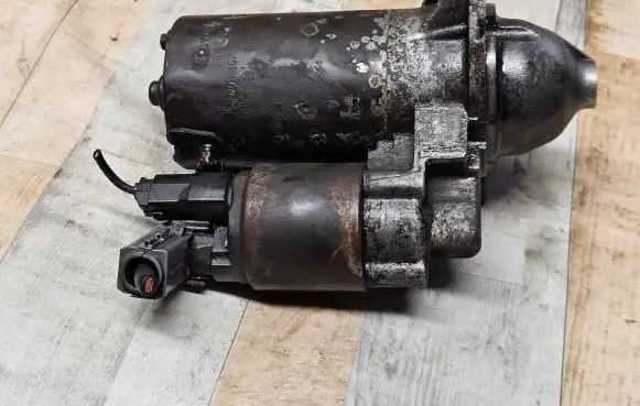 Toyota Corolla E120 E130 Starter motor 281009D030