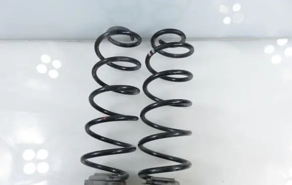 Audi A4 S4 B8 8K Rear coil spring 