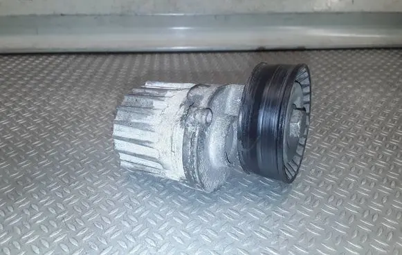 Skoda Roomster (5J) Generator/alternator belt tensioner 038903315AJ