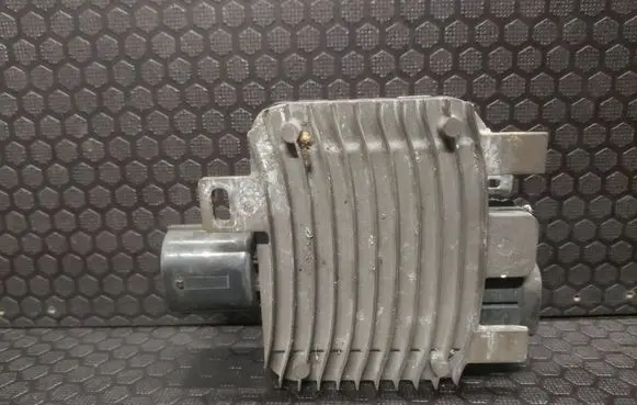 Citroen C5 Coolant fan relay 940009402 241004469911