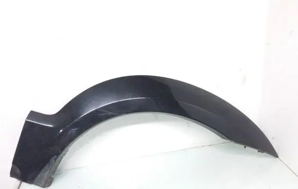 KIA Sorento Front arch trim 877213E500