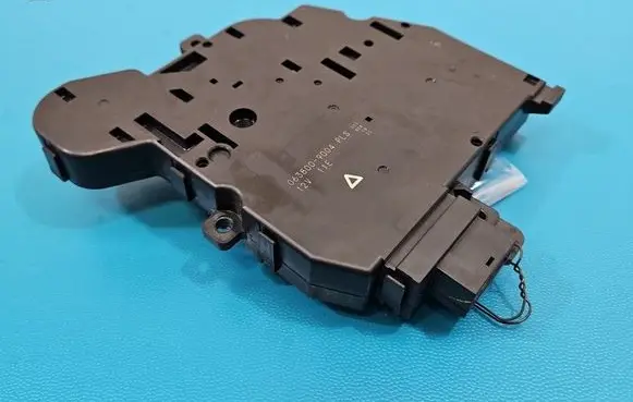 Toyota C-HR I A/C air flow flap actuator/motor 0638009004 IMPRK1590530