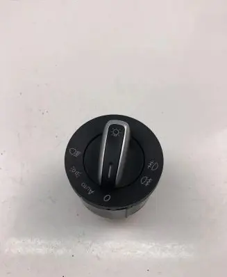 Volkswagen Jetta VI Light switch 3C8941431A