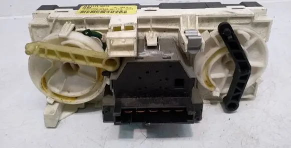 Opel Zafira A Climate control unit 90673 455810 90673810