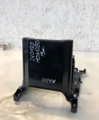 Ford Mondeo MK V Other dashboard part Ds7318888ba