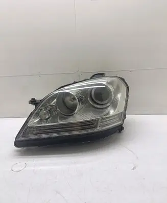 Mercedes-Benz ML W164 Headlight/headlamp SSB495