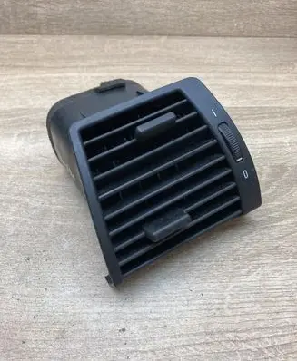 BMW X5 E53 Dashboard side air vent grill/cover trim 8402215