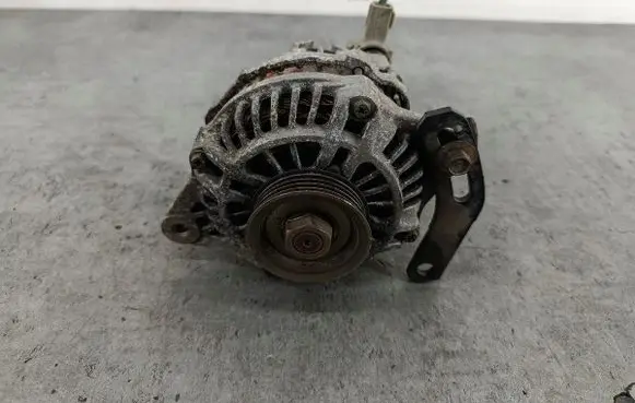 Mazda Demio Generator/alternator 