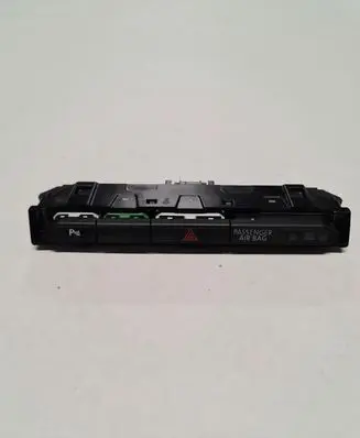 Volkswagen PASSAT B8 Hazard light switch 3G1853770A