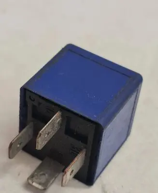 Opel Zafira A Other relay 24432614 12V140A V23134K52X402