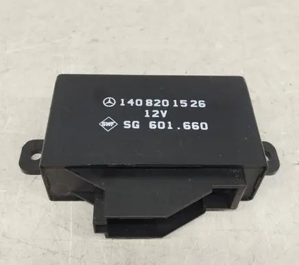 Mercedes-Benz S W140 Seat heating relay 1408201526 A1408201526 601.660