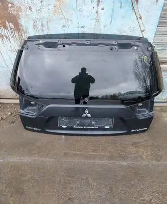 Mitsubishi Outlander Tailgate/trunk/boot lid