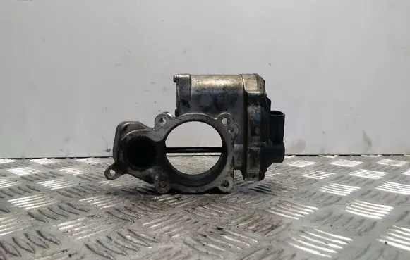 Audi A4 S4 B6 8E 8H EGR valve 06D131503C