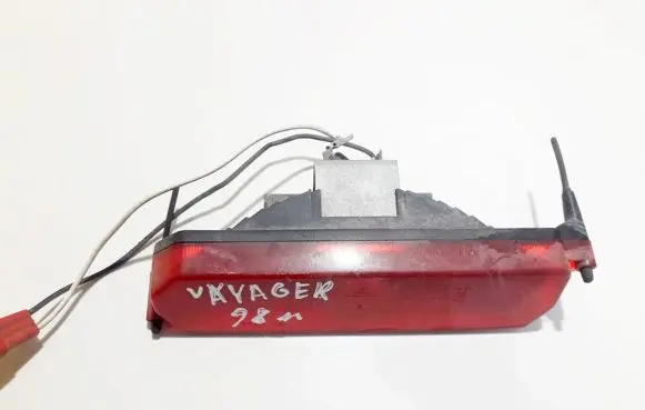 Chrysler Voyager Third/center stoplight 95874993736