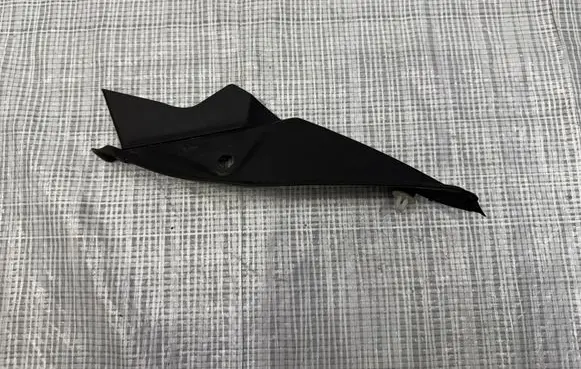 Fiat 500E Wiper trim