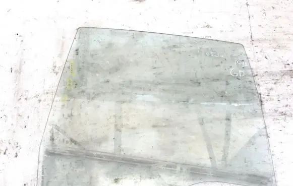 Mazda 626 Rear door window glass