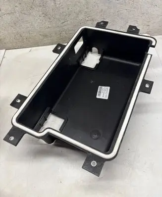 Battery bracket