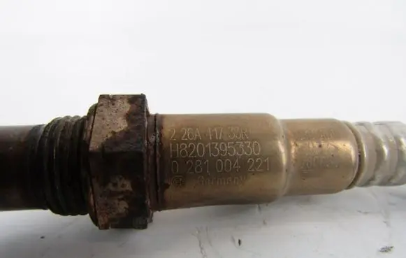 Mercedes-Benz A W176 Lambda probe sensor 0281004221