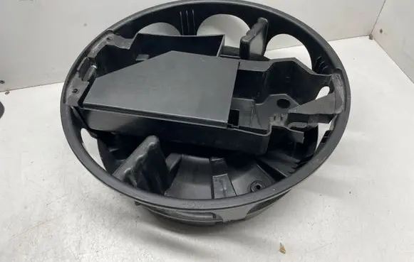Mercedes-Benz C W204 Tool box A2048980007