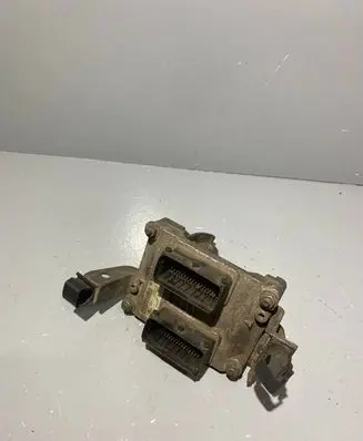 Alfa Romeo 156 Engine control unit/module 26SA8079 00735001270 283104