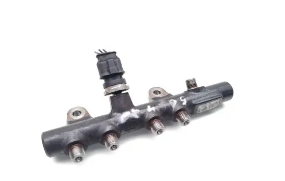 Mercedes-Benz Citan W415 Fuel main line pipe 8201157327 0281006241 175215346R